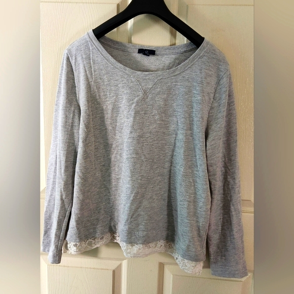 Gap Gray Long Sleeve Shirt with Lace - Picture 1 of 5